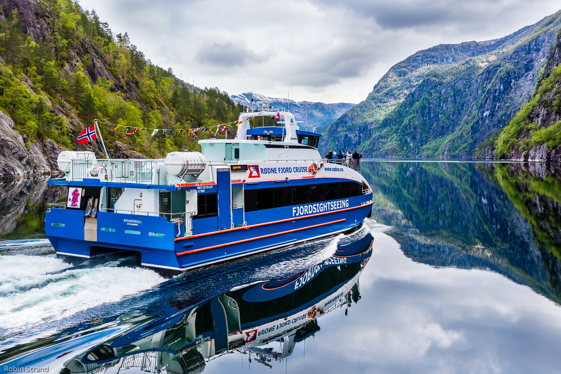 Rødne Fjord Cruise avd Bergen Ferge, Bergen - 1