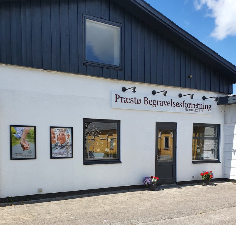 Præstø Begravelsesforretning Frombergs Eftf. Bedemand, Vordingborg - 2