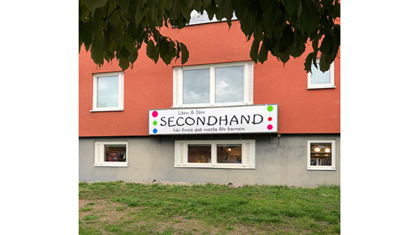 Liten & Stor Secondhand Barnkläder Second Handaffär, Täby - 28