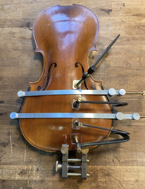 Eckerboms violinateljé Musikinstrument, musiktillbehör - Tillverkare, grossist, Jönköping - 10