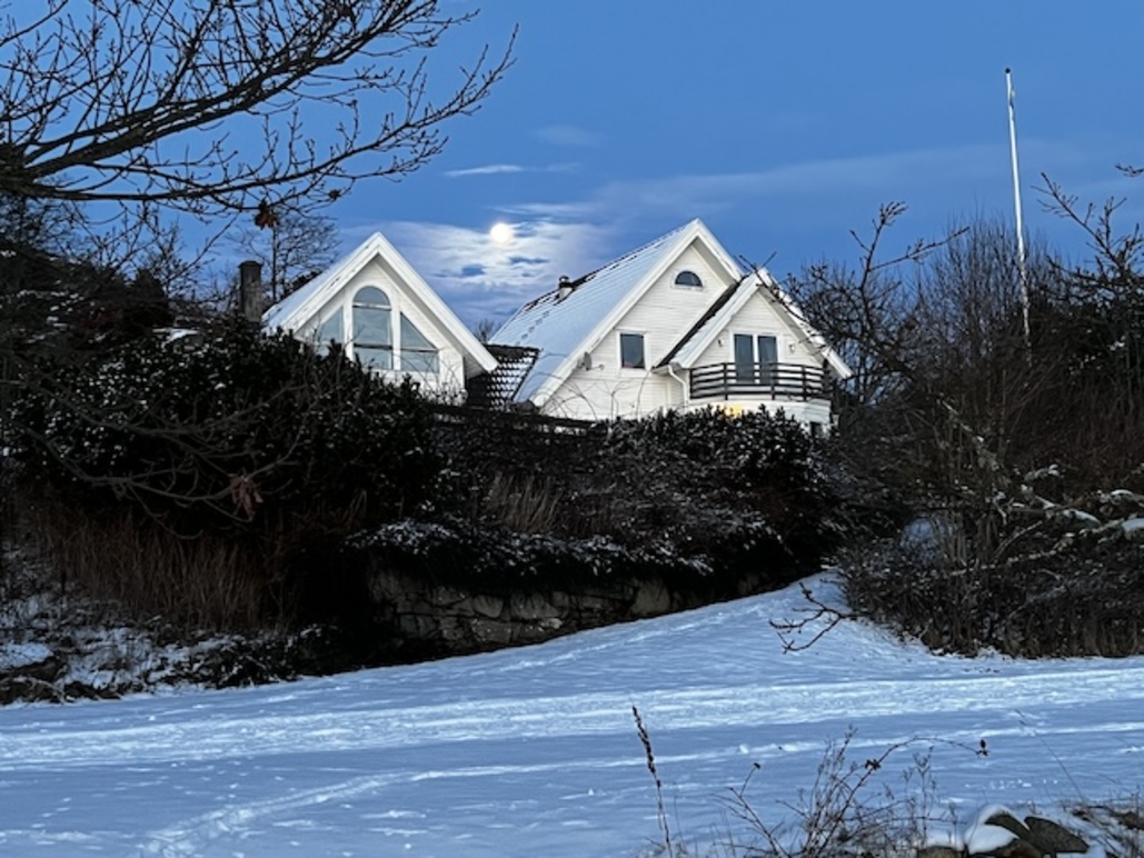 Vita Huset Hällesdalens Gård Hus, Stenungsund - 3