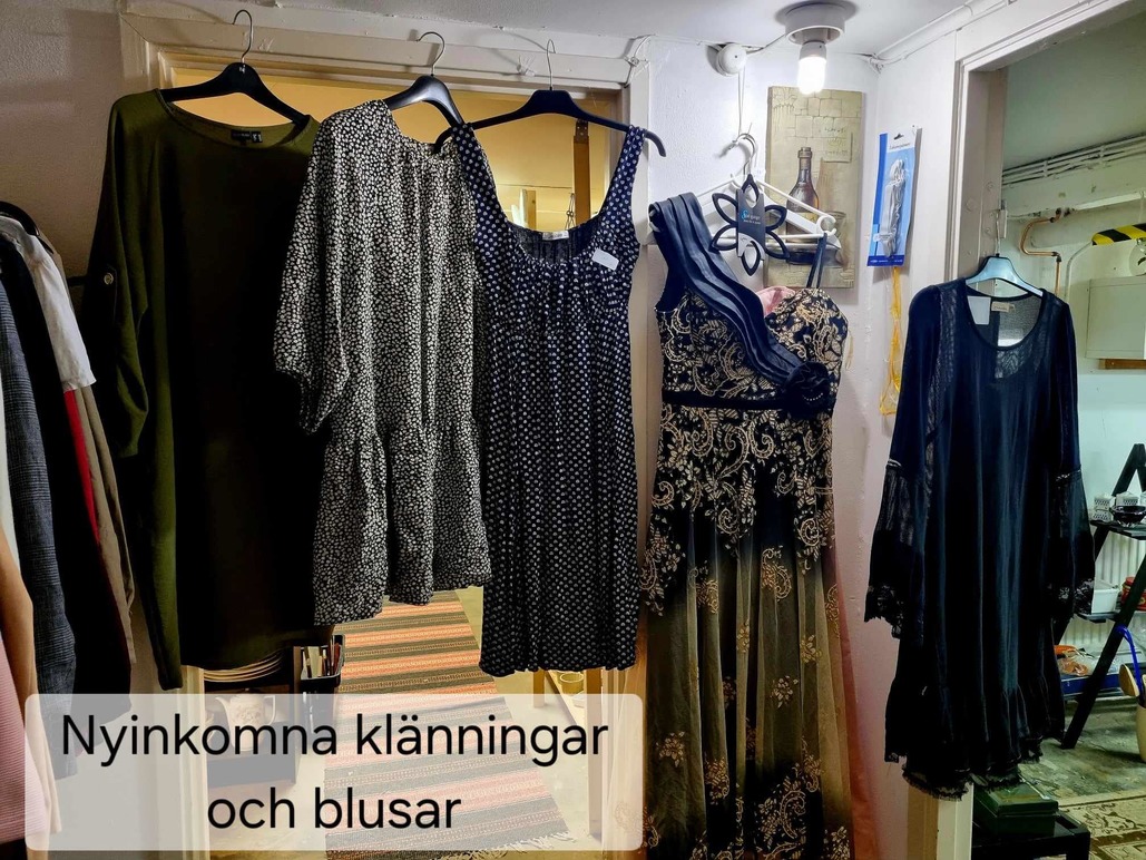 Loppiskällaren I Finja - Loppis Skåne Loppmarknad, Hässleholm - 2