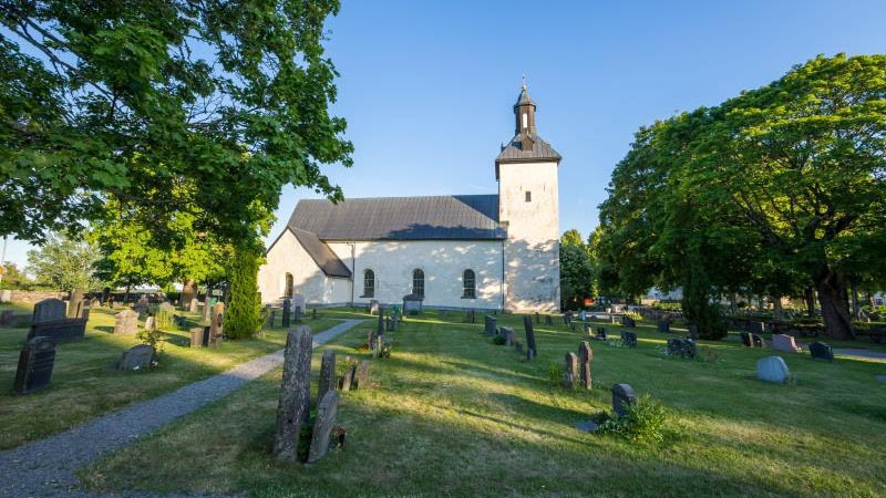 Överjärna kyrka och kyrkogård Kyrkor, samfund, Södertälje - 1