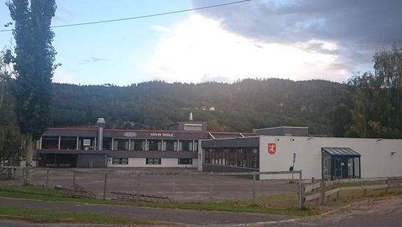Hovin skole og barnehage Skole, Melhus - 1