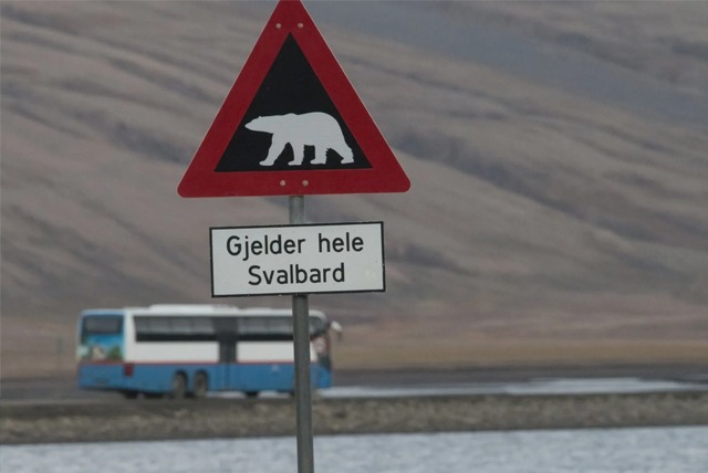 Svalbard Buss og Taxi AS Taxi, Svalbard - 5