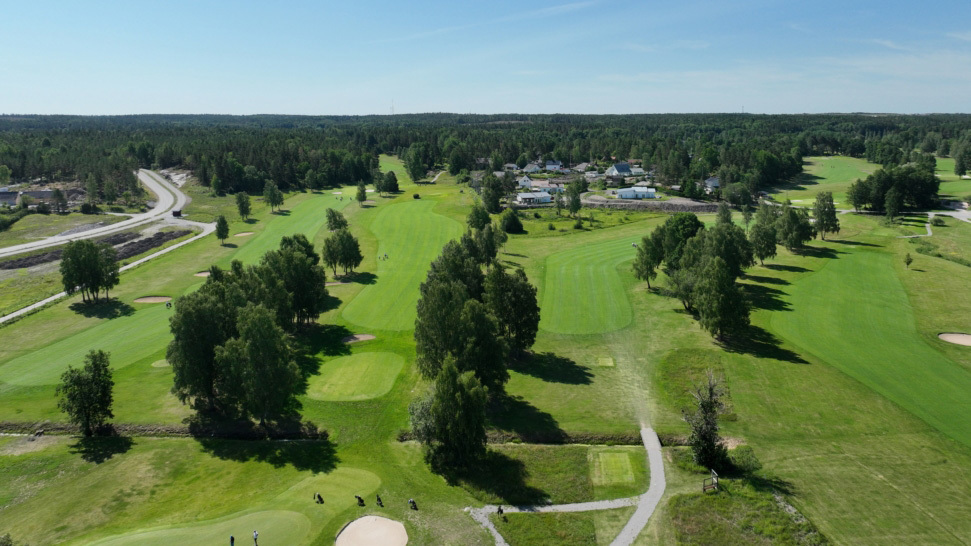 Eskilstuna Golfklubb Golfbanor, golfklubbar, golfhallar, Eskilstuna - 3