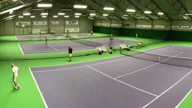 Falu Tennisklubb & Fastighets AB Tennisbanor, tennisskolor, Falun - 10