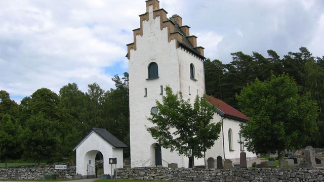 Ljungskile Församling Kyrkor, samfund, Uddevalla - 5