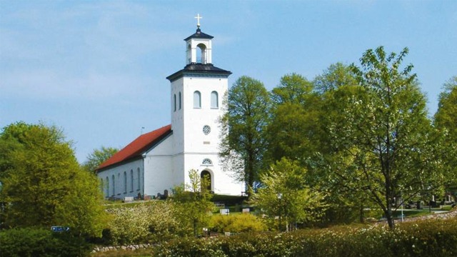 Ljungskile Församling Kyrkor, samfund, Uddevalla - 6