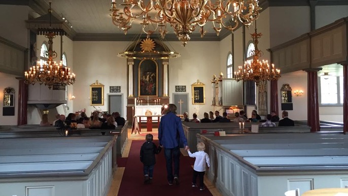 Mönsterås Fliseryds pastorat Kyrkor, samfund, Mönsterås - 8