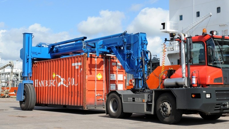 CCH Cargo And Container Handling Equipment AB Kranar, lyftkranar, Lyftanordningar - utrustningar, SKÄRHAMN, Tjörn - 1