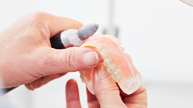 Special Klinik for tandproteser v/Klinisk Tandtekniker Lars Kongsbak Tandtekniker, Esbjerg - 6