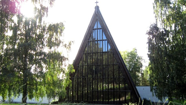 Brumunddal kirke Kirke, Trossamfunn, Ringsaker - 1