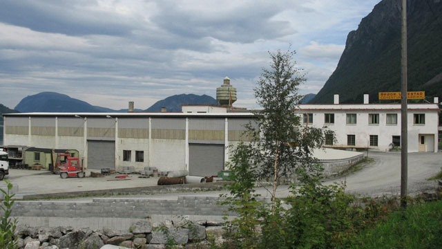 Ulvestad Brødr Cementvarefabrikk AS Byggevare - Produksjon, Rauma - 2
