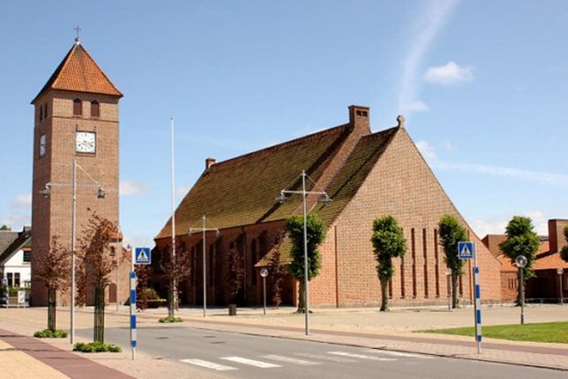 Brønderslev Kirke Kirke, Brønderslev - 1