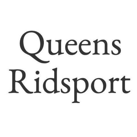 Queens Ridsport logo