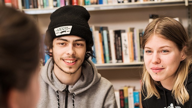 Helsjön Folkhögskola Folkhögskolor, Mark - 2