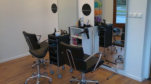 AHEAD Hair Studio Frisör, Hässleholm - 4